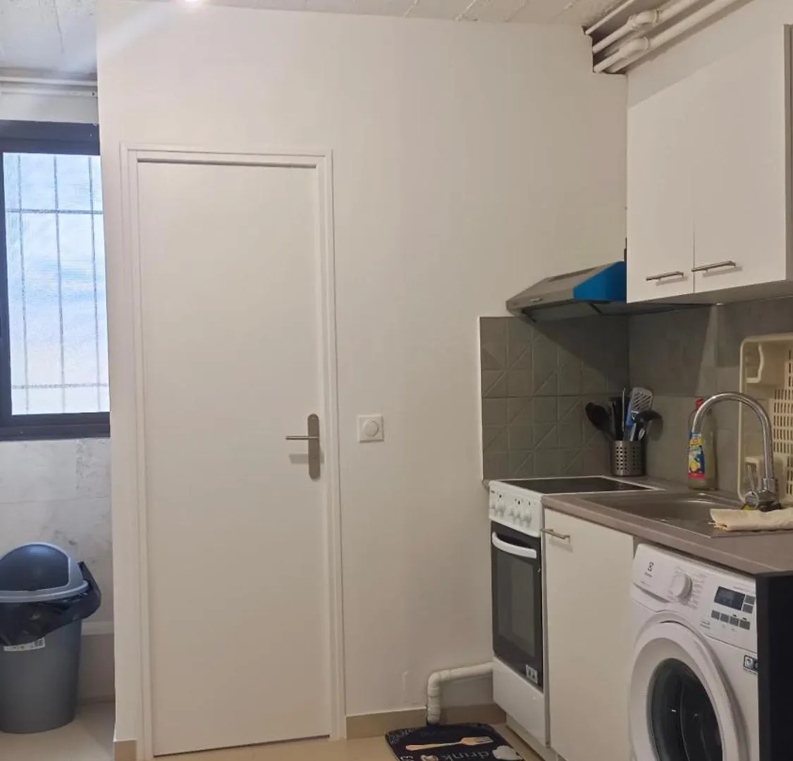 דירה ויטרי-סור-סיין Bienvenue A Paris - Appartement Confortable, Grande Terrasse Privee Au Calme, Parking Gratuit